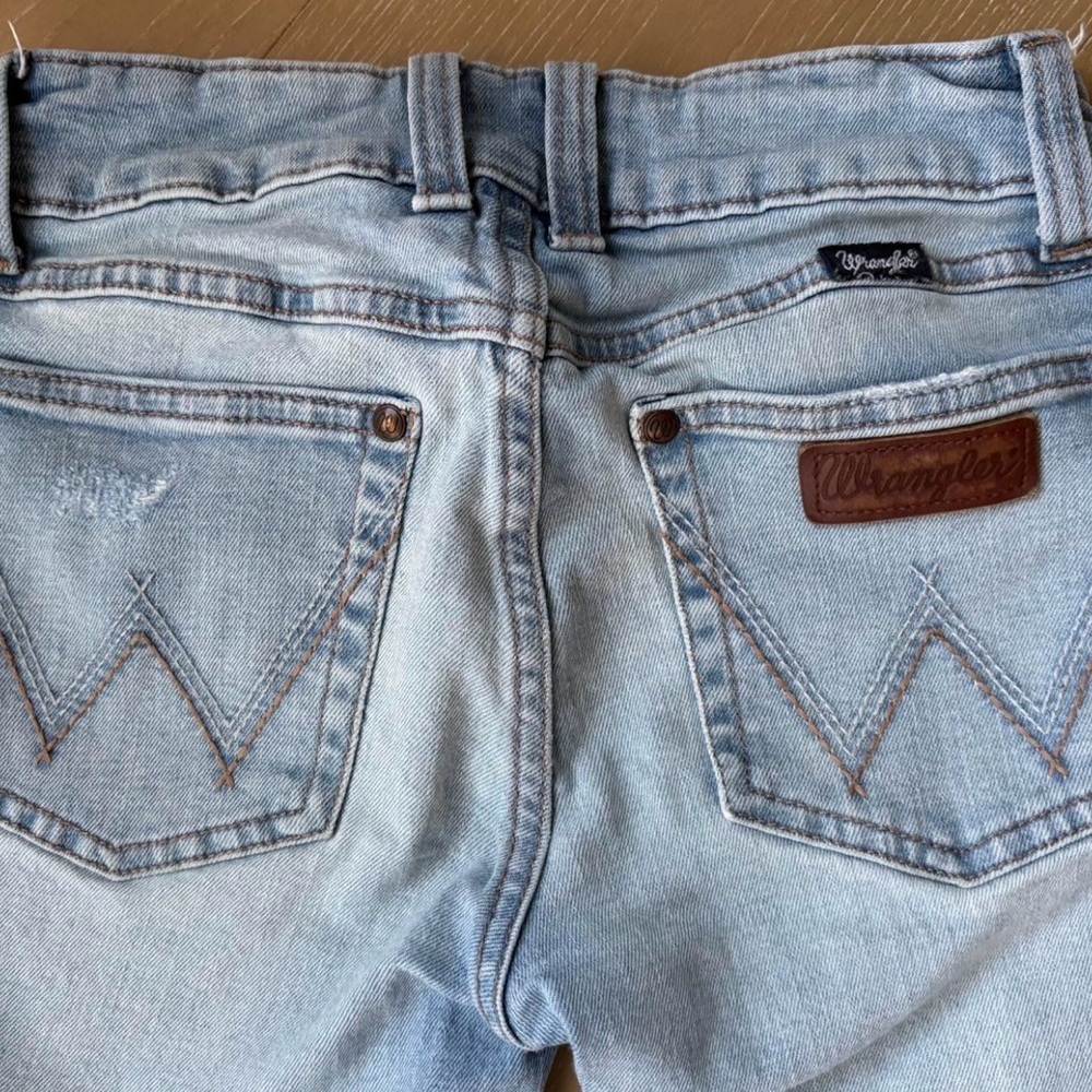 Wrangler Light Wash Denim Jeans - Light Blue